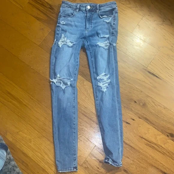 American Eagle Jeans - Picture 3 of 4